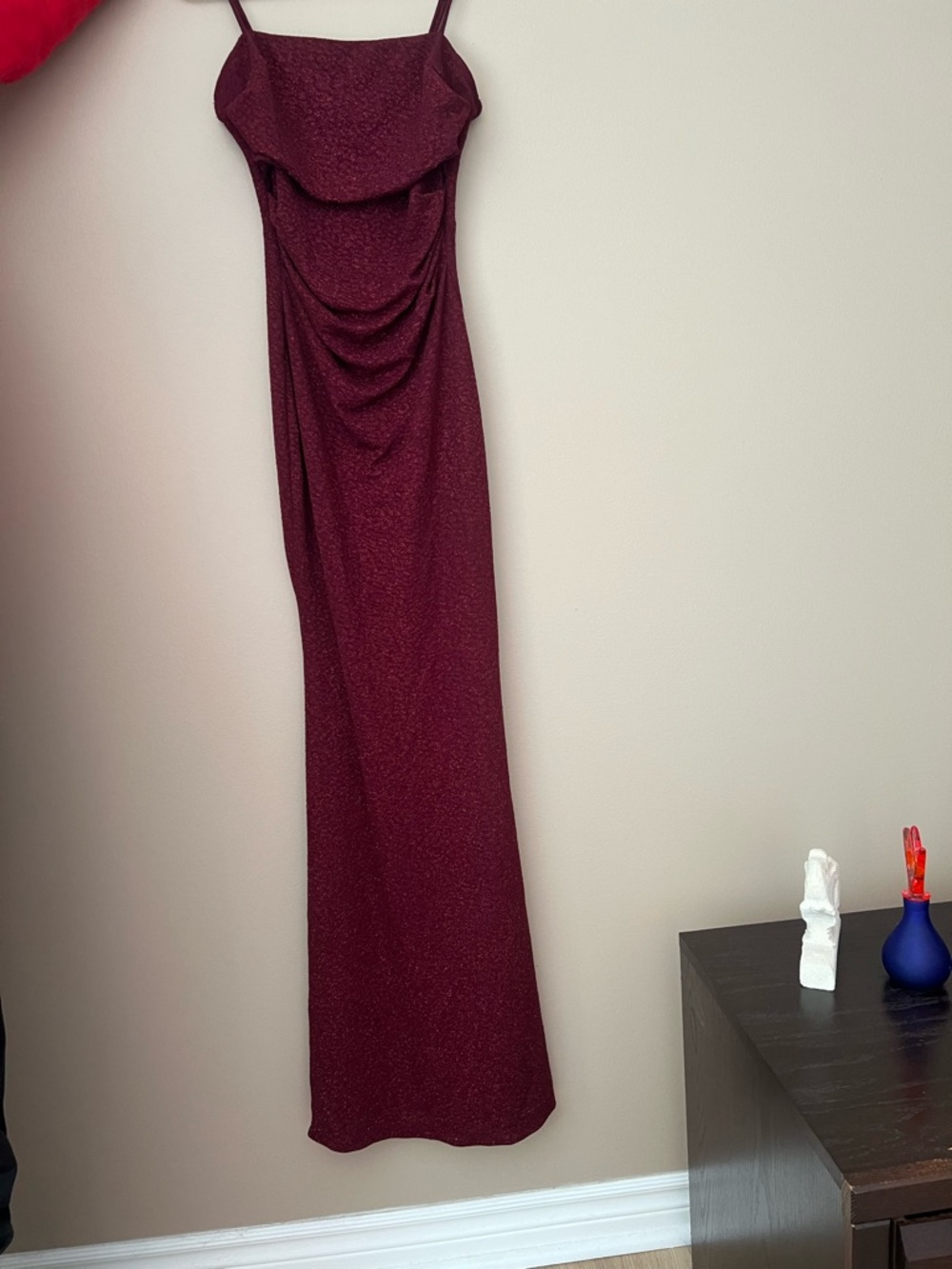 Slim Cowl Neck Sleeveless Evening Dress in Burgundy